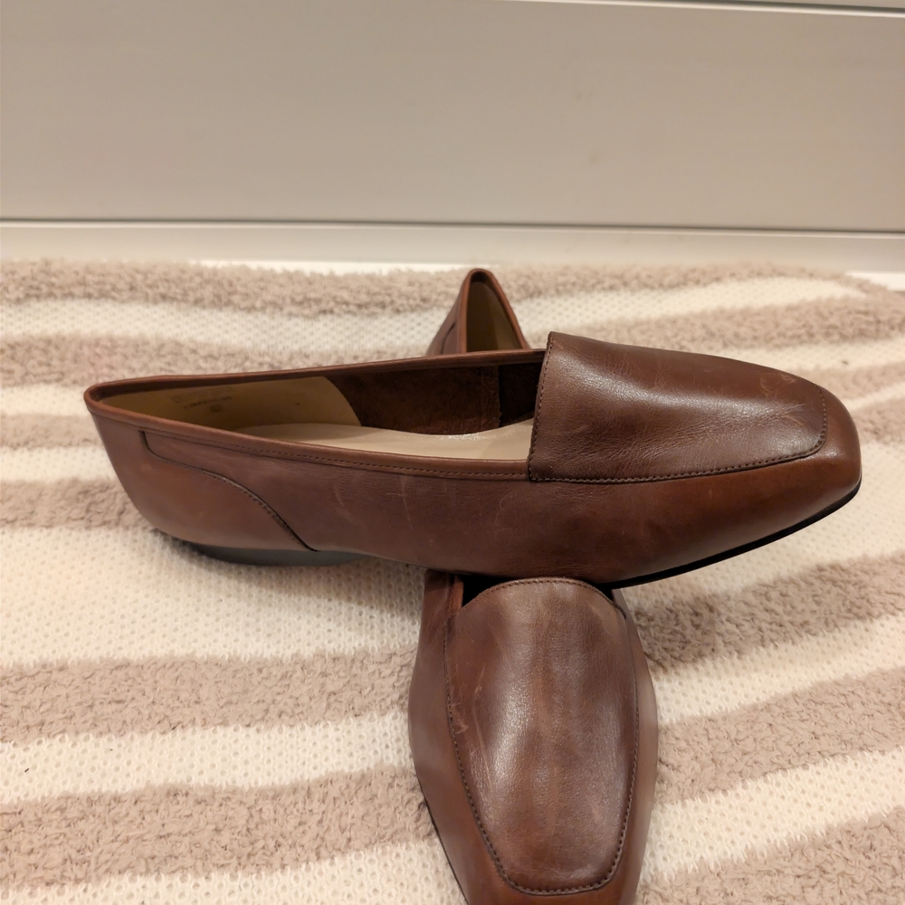 Enzo Angiolini Women's Tan Leather Loafers - Picture 3 of 3